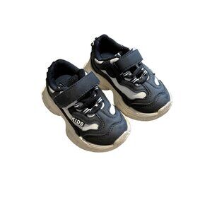 Size 22 Boy Shoes (A3)